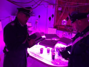 carabinieri quartu co n droga2