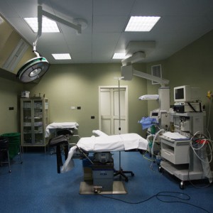 sala operatoria Ginecologia P.O. SS. Trinita