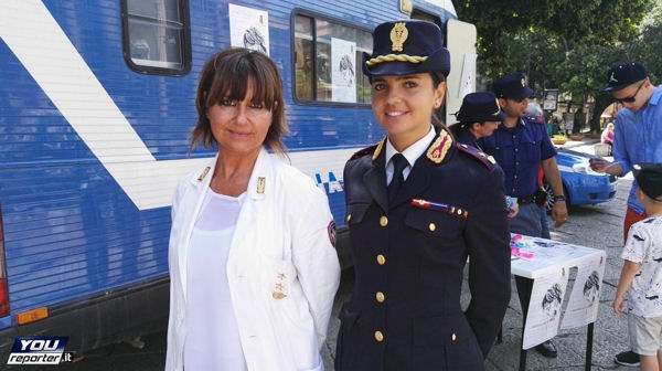Questo non è amore” – a orgosolo la polizia di stato accanto alle ... Poliza da stato