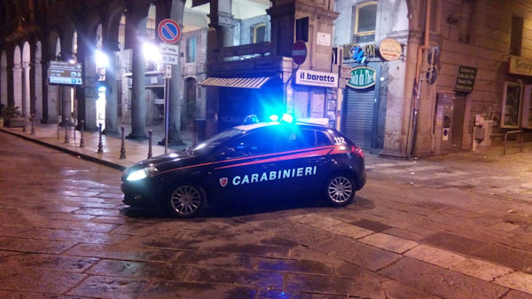 carabinieri cagliari in fasi arresto ennesimi nigeriani dediti solo a delinquere