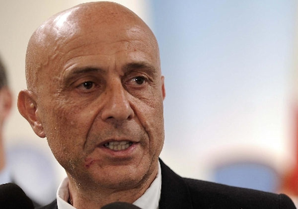 ministro minniti