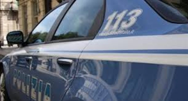 auto polizia 2