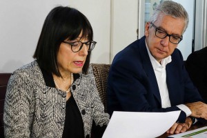 L'assessore della Difesa dell'Ambiente Donatella Spano con il presidente Francesco Pigliaru