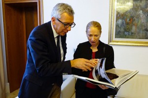 Pigliaru Paci incontro con Viceambasciatore Americano Kelly Degnan2