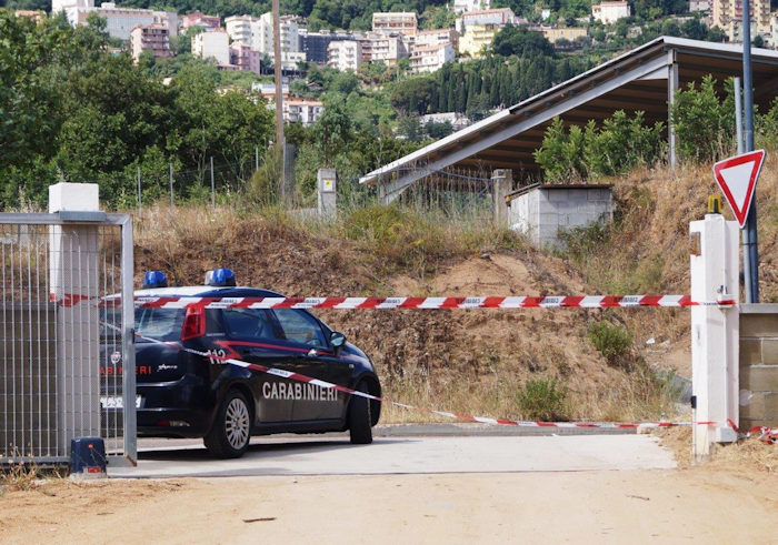 carabinieri a Ilbono sul luogo del duplice tentato omicidio