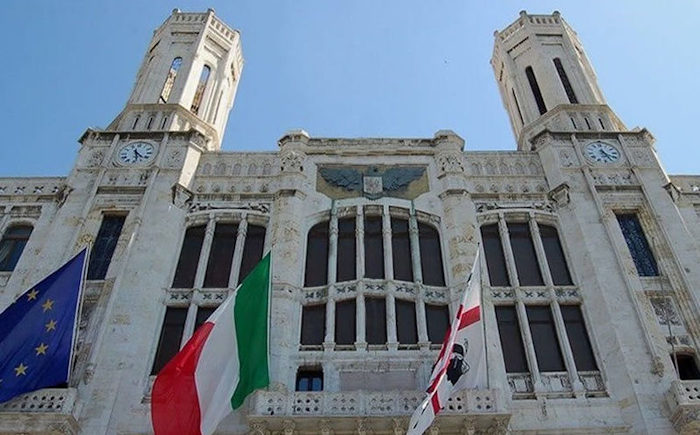 palazzo civico di via roma a Cagliari_comune