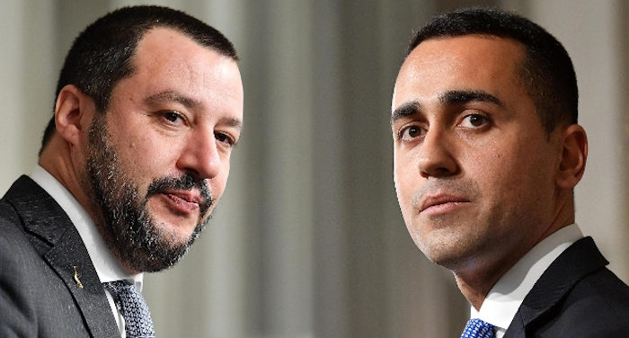 Volano insulti tra Salvini e Di Maio_ due prime donne in crisi di identita'