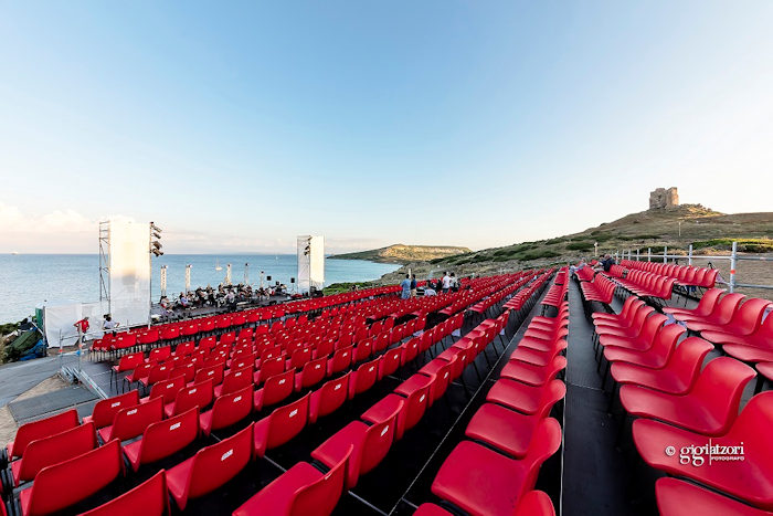 Anfiteatro Tharros (foto Gigi Atzori) m