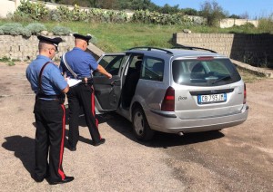 auto usato da topi d'appartamento arrestati da cc bonorva
