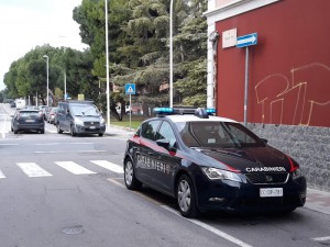 auto radiomobile carabinieri
