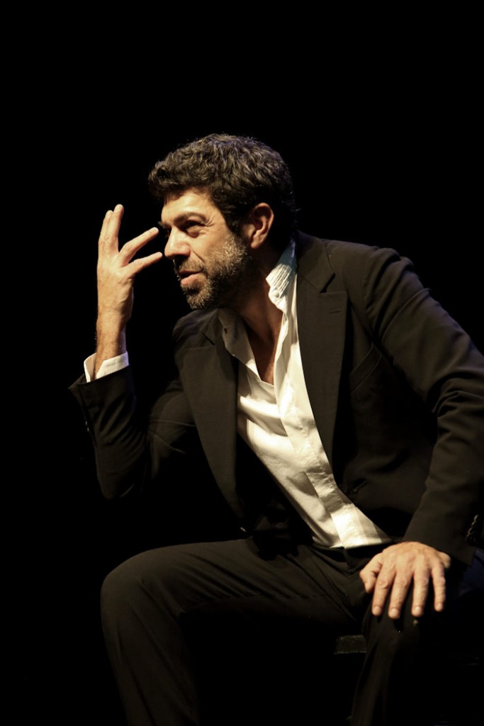 con Pierfrancesco Favino e La notte poco prima delle foreste