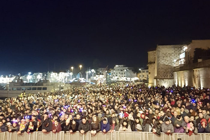 pubblico Capodanno Alghero 2018 2019