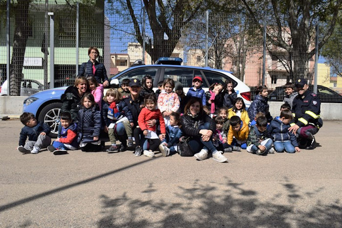 Polizia di Stato di Sassari a scuola per lezione sul codice della strada