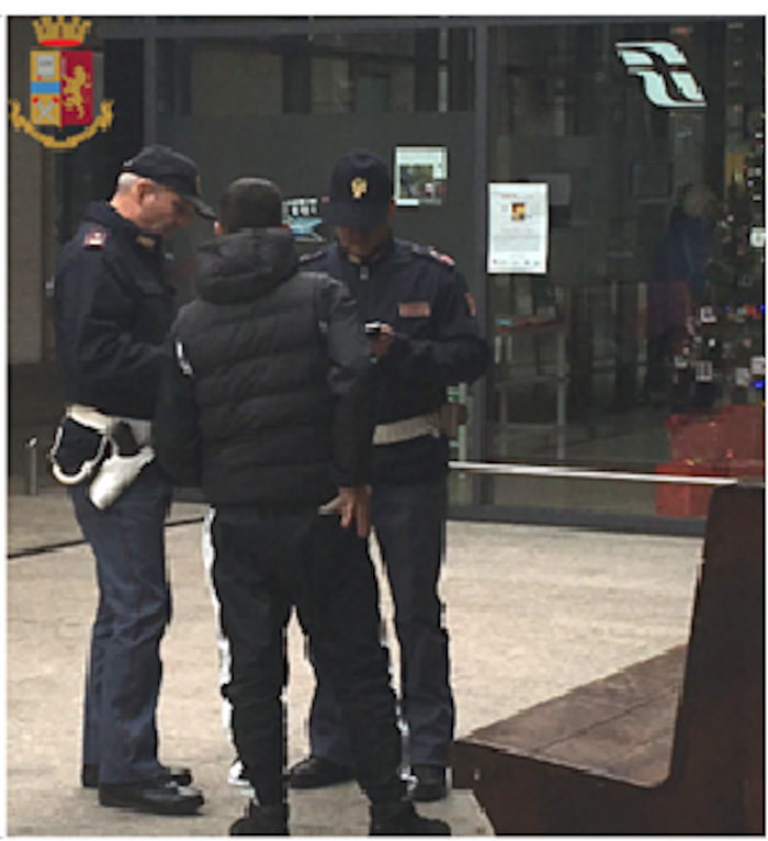 Polizia ferroviaria ca