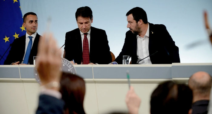 Oggi Conte svela agli italiani se questo governo ha un futuro prossimo