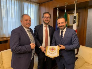 Presidente consiglio Sardegna riceve delegato della Generalitat de Catalunya in Italia