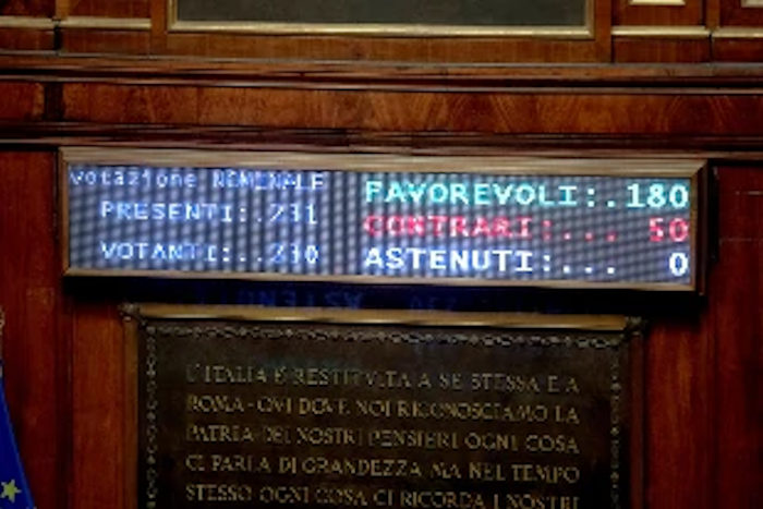 Senato_votazione taglio senatori