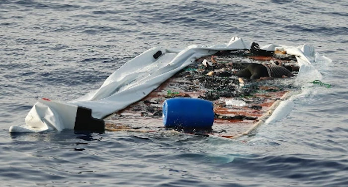 naufragio migranti con 72 morti_decine di corpi recuperati nelle acque tunisine