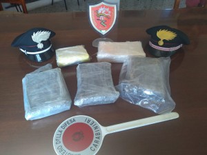Cinque chili di cocaina sequestrati dai carabinieri comp Sanluri