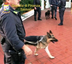 Gdfr Olbia_controlli antidroga nelle scuole