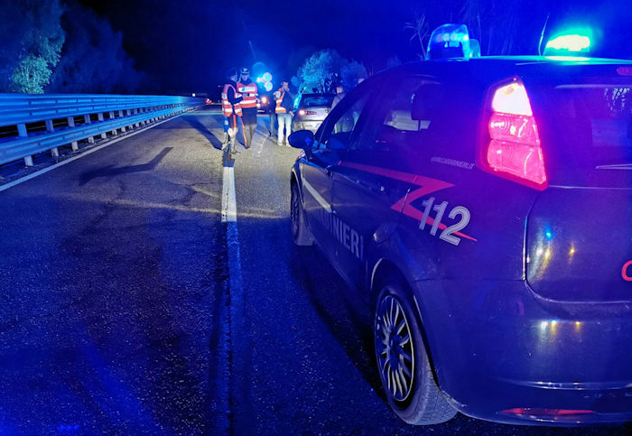 incidente stradale vicino ad Ottana_ sul posto i carabinieri
