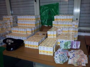 metadone e soldi sequestrati da carabinieri di sinnai