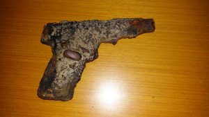pistola-rinvenuta