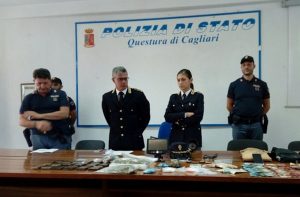 operazione antidroga della polizia di Cagliari nel quartiere di is Mirrionis_tre arresti
