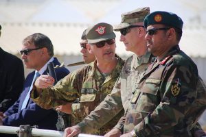 Un momento dell'inaugurazione (2)