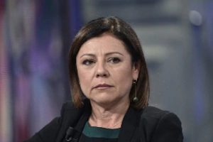 La Ex renziana ma forse e rimasta da le chiavi del ponte morandi ancora ai Benetton